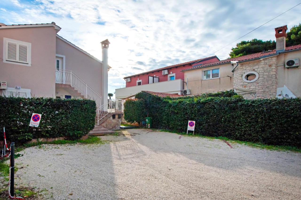 Apartment Margita Rovinj Bagian luar foto
